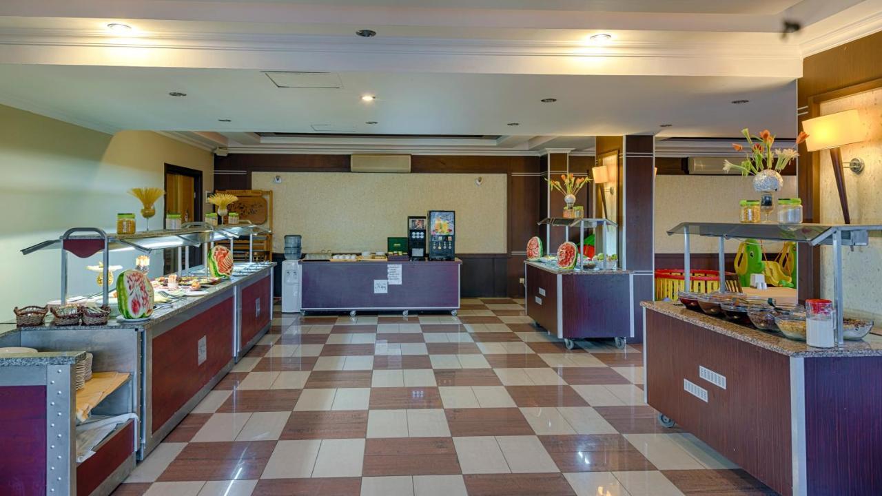 利索斯酒店 锡德 外观 照片